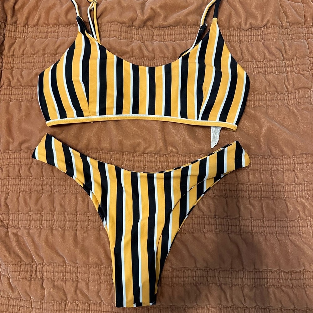 SHEIN Yellow and Black Striped Bikini Set